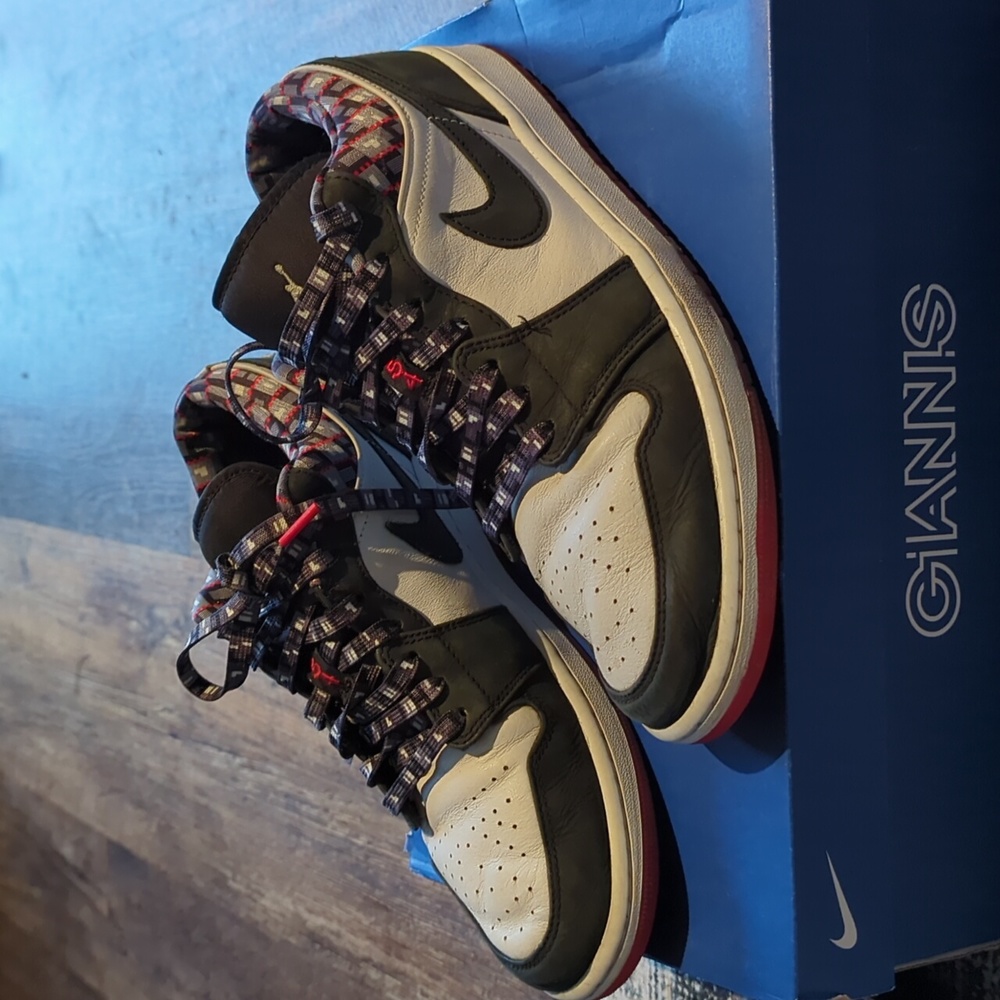 Jordan 1 low Qual 54 (2021)